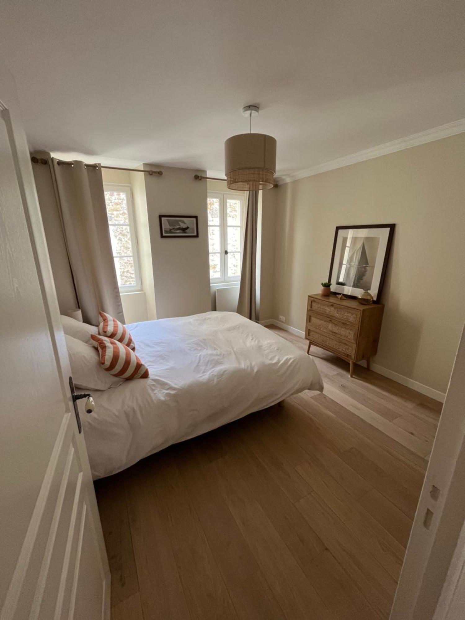 / Maison Entierement Renovee A 100 M Des Plages Granville