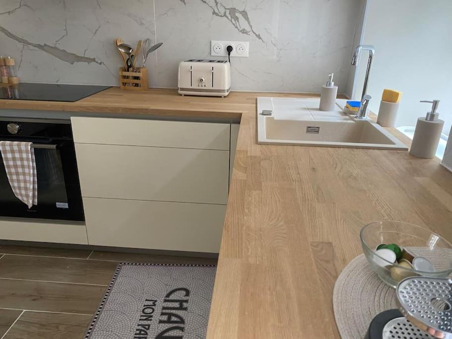 / Maison Entierement Renovee A 100 M Des Plages Holiday home Granville